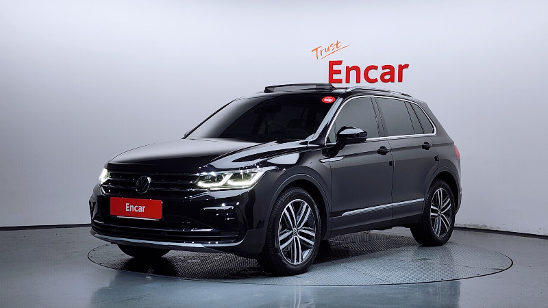 car Volkswagen Tiguan id64685 main photo