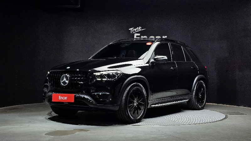 car Mercedes Benz GLE id64695 main photo