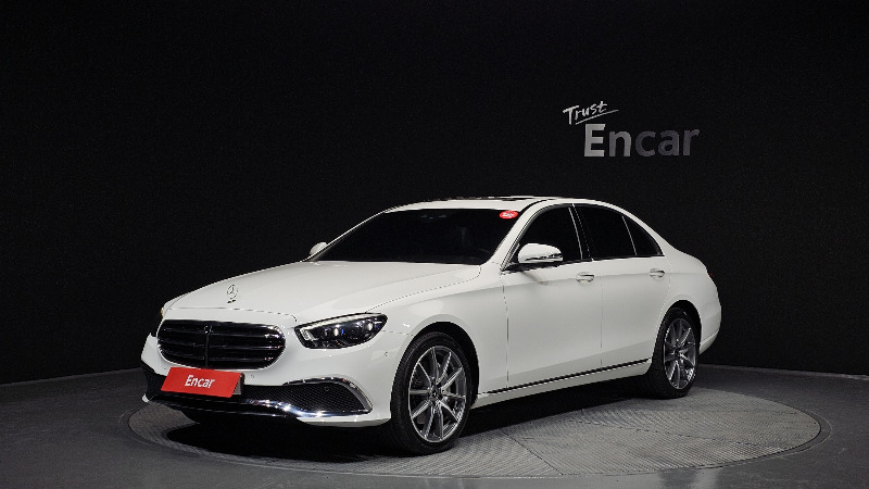 car Mercedes Benz E Class id64702 main photo