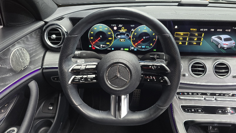 car Mercedes Benz E Class id64704 photo #13