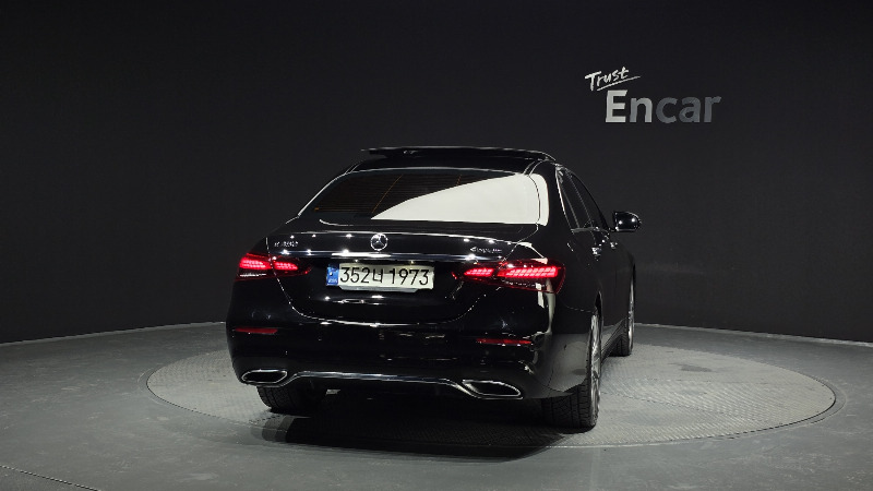 car Mercedes Benz E Class id64704 photo #4