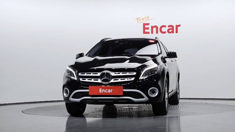 car Mercedes Benz GLA id64727 photo #3