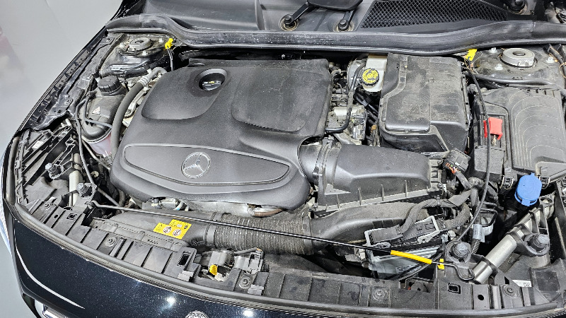 car Mercedes Benz GLA id64727 photo #6