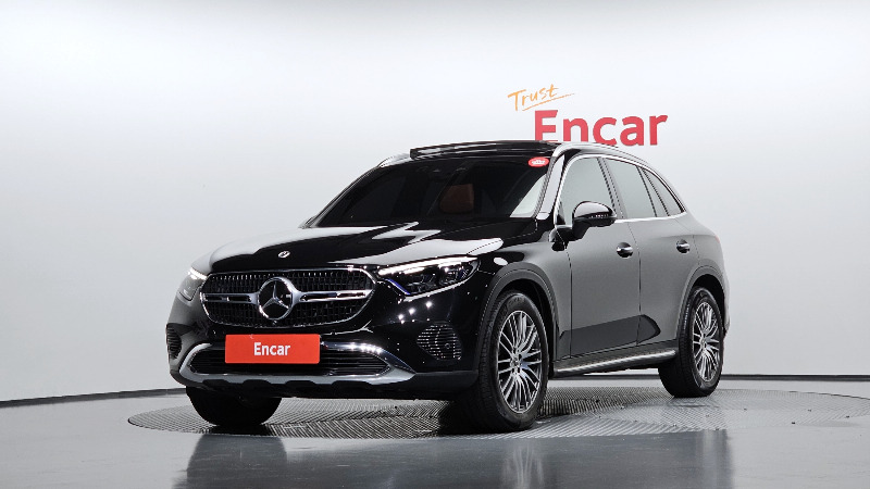 car Mercedes Benz GLC id64729 main photo