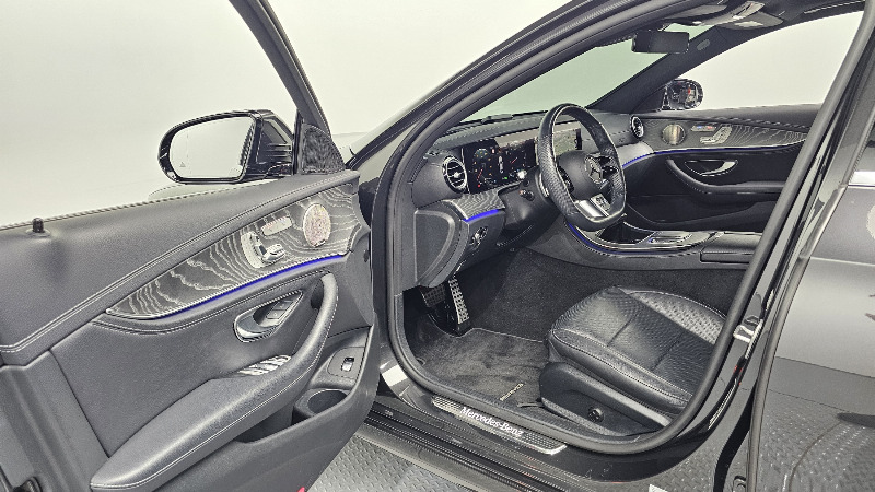 car Mercedes Benz E Class id64733 photo #10