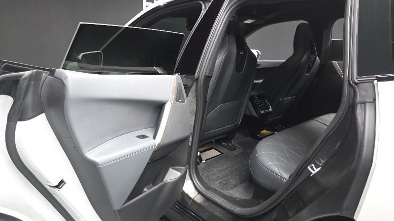 car BMW iX id64748 photo #26