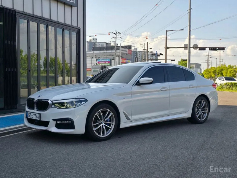 car BMW 5 Series id64773 main photo