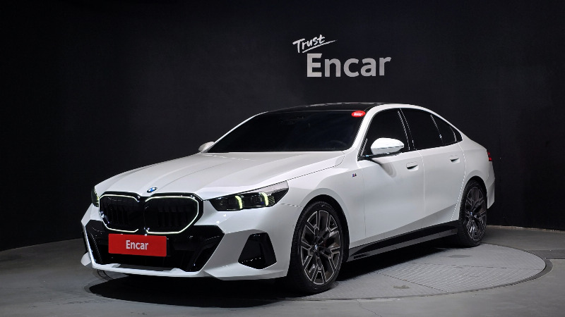 car BMW 5 Series id64779 main photo