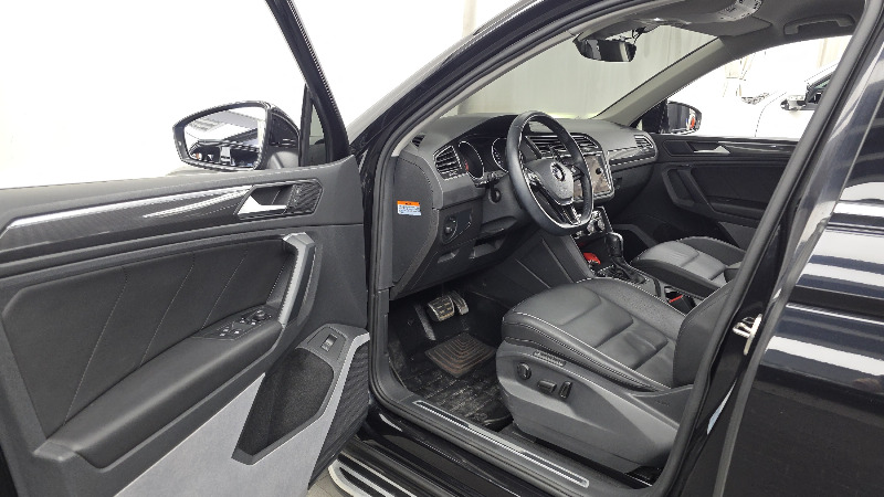 car Volkswagen Tiguan id64794 photo #10