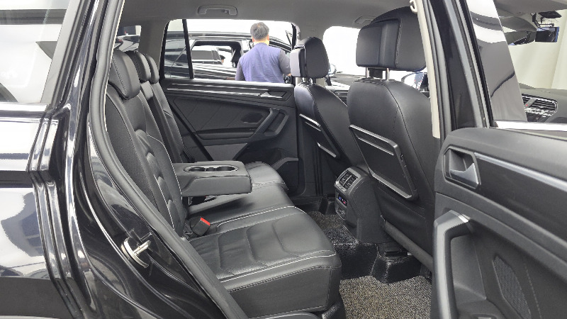 car Volkswagen Tiguan id64794 photo #12