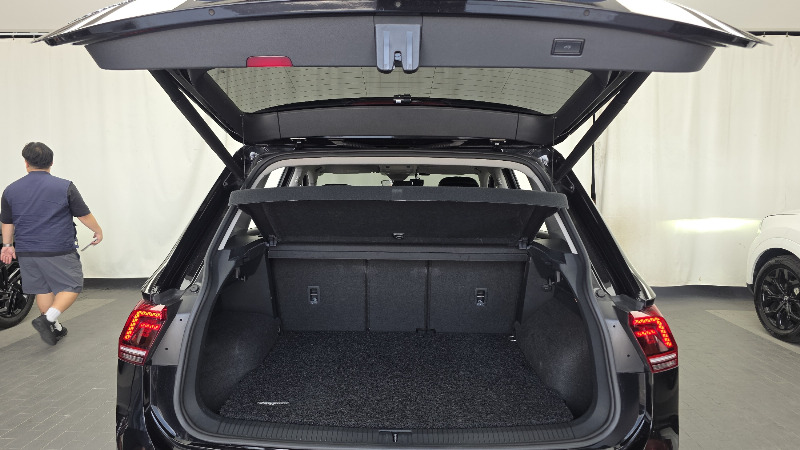 car Volkswagen Tiguan id64794 photo #20