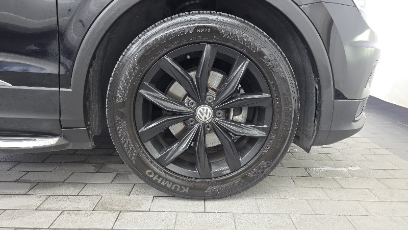 car Volkswagen Tiguan id64794 photo #21