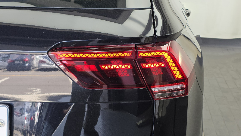 car Volkswagen Tiguan id64794 photo #23