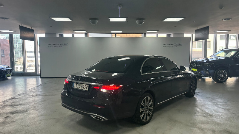 car Mercedes Benz E Class id64816 photo #2