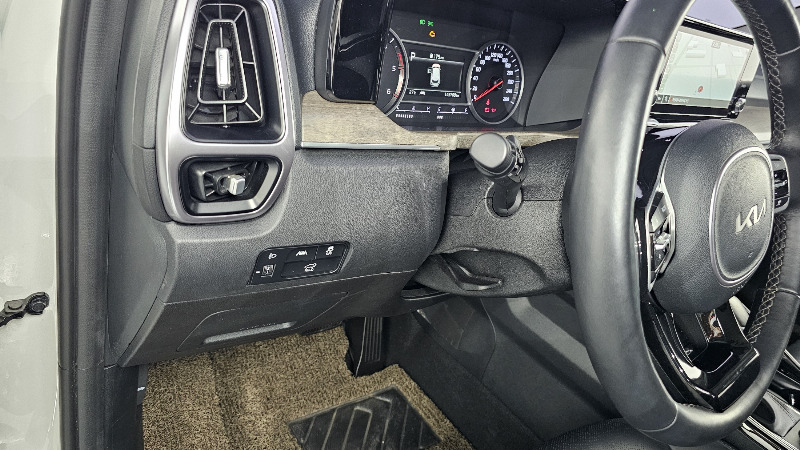 car KIA Sorento id64862 photo #17