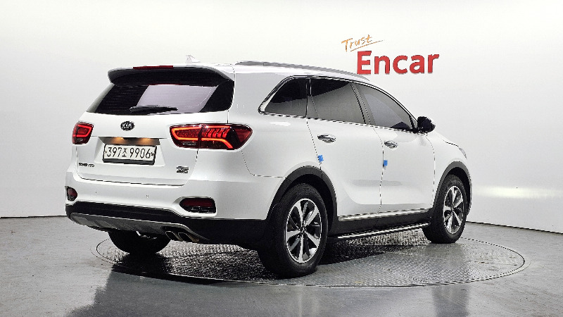 car KIA Sorento id64886 photo #2