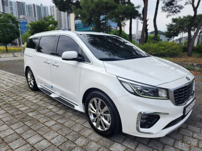 car KIA Carnival id64907 main photo