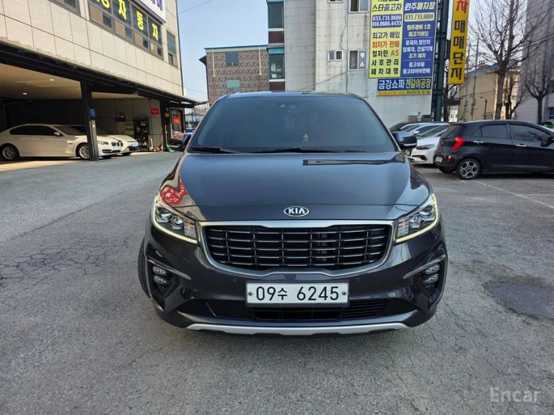 car KIA Carnival id64928 photo #2