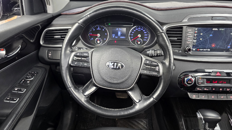 car KIA Sorento id64953 photo #13
