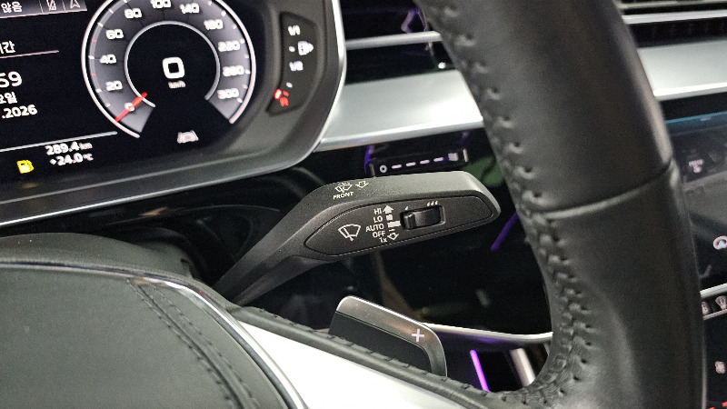 car Audi A8 id64995 photo #27