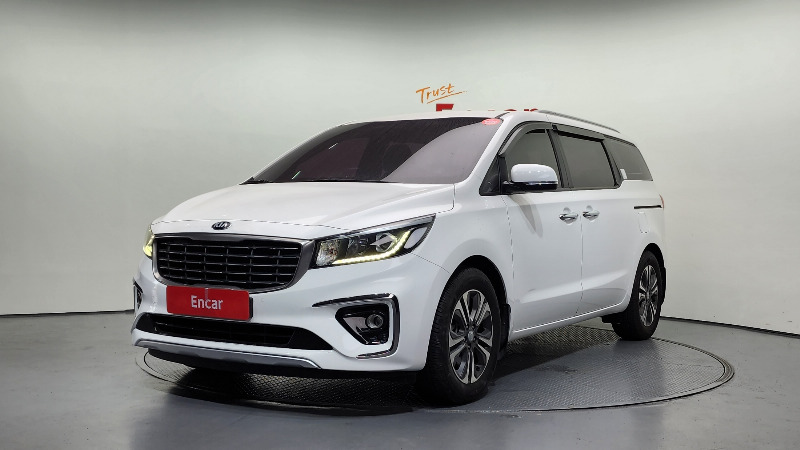 car KIA Carnival id65061 main photo
