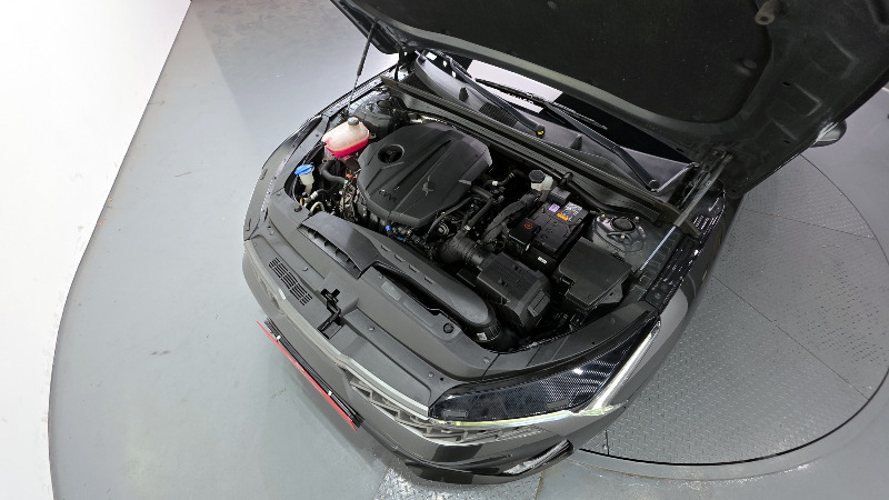 car KIA K5 id65068 photo #6