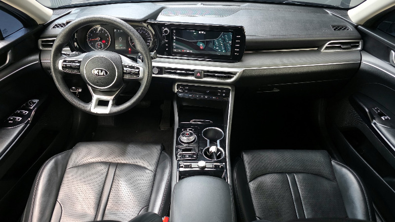 car KIA K5 id65068 photo #7