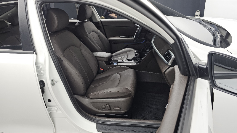 car KIA K5 id65075 photo #12