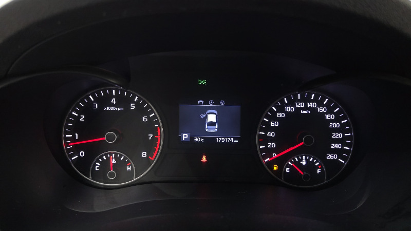 car KIA K5 id65085 photo #8