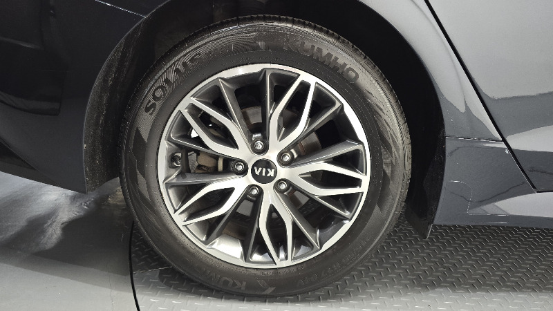 car KIA K5 id65093 photo #5
