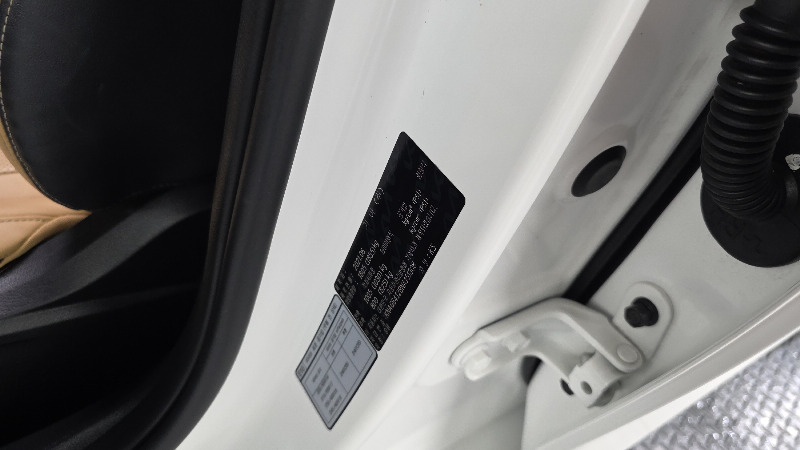car KIA K5 id65099 photo #28