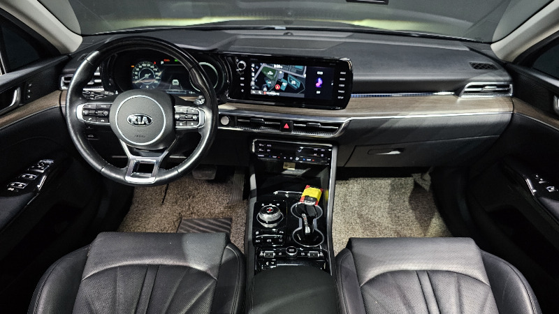 car KIA K5 id65101 photo #7
