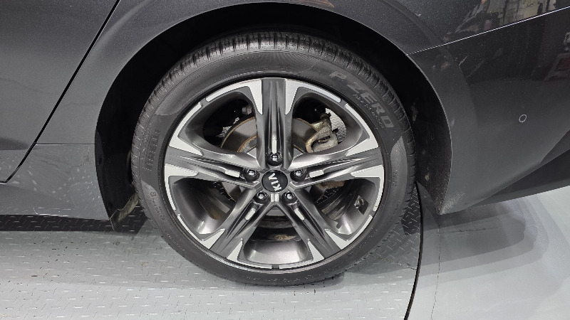 car KIA K5 id65103 photo #5