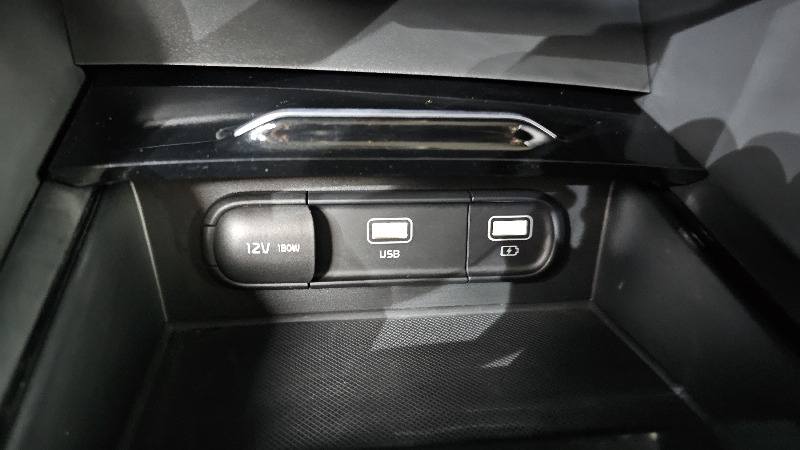 car KIA K5 id65106 photo #29