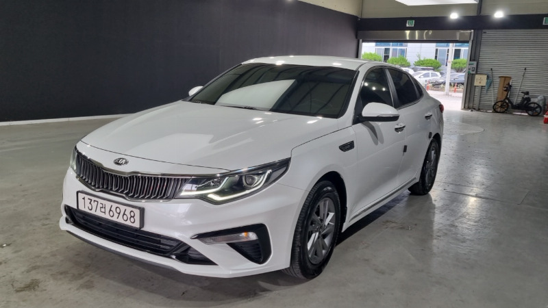 car KIA K5 id65107 main photo