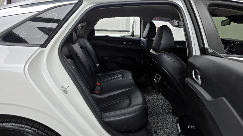 car KIA K5 id65116 photo #12