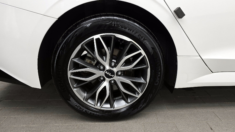 car KIA K5 id65116 photo #5