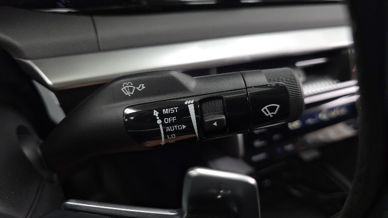 car KIA K5 id65140 photo #19