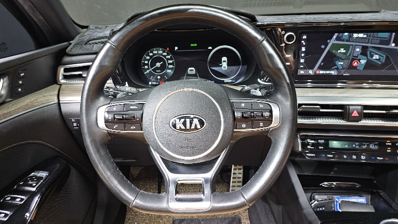 car KIA K5 id65143 photo #13