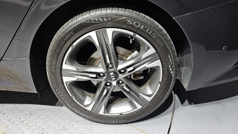 car KIA K5 id65143 photo #21