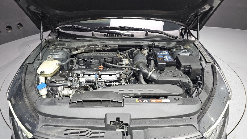 car KIA K5 id65143 photo #6