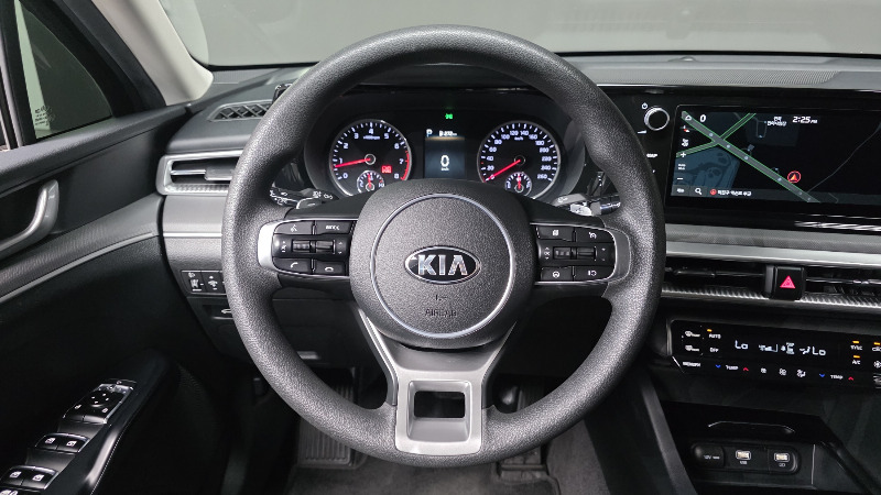 car KIA K5 id65145 photo #14