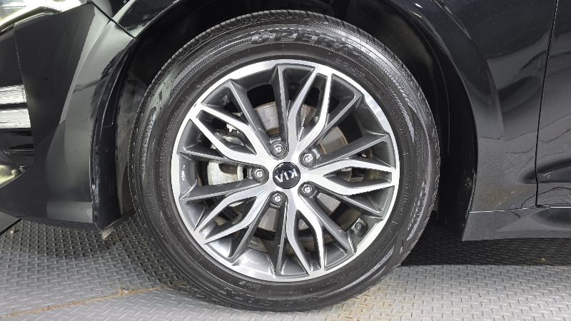 car KIA K5 id65145 photo #5