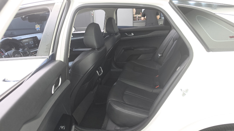car KIA K5 id65148 photo #11