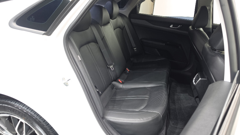 car KIA K5 id65148 photo #12