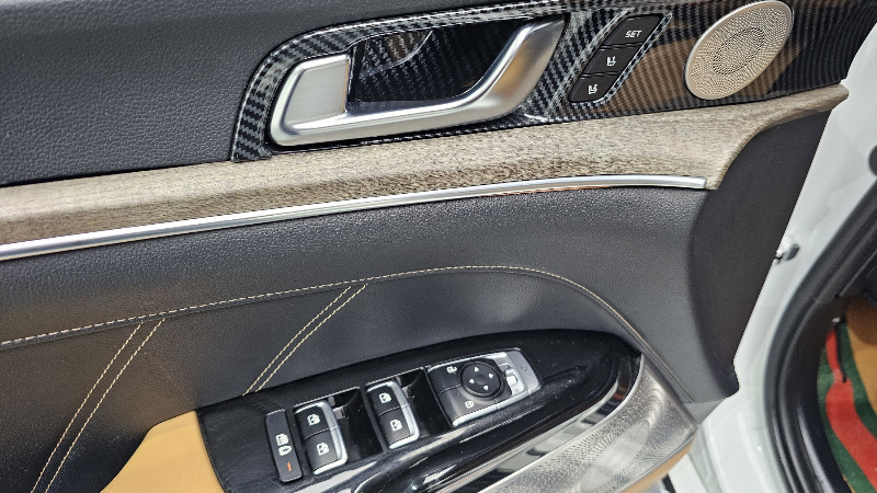 car KIA K5 id65154 photo #17