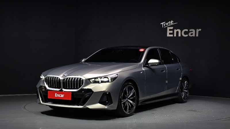 car BMW 5 Series id65172 main photo