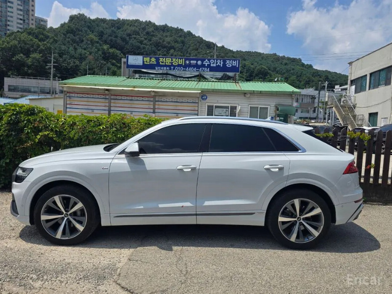 car Audi Q8 id65185 photo #3