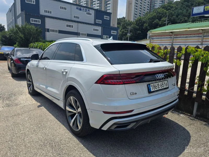 car Audi Q8 id65185 photo #4