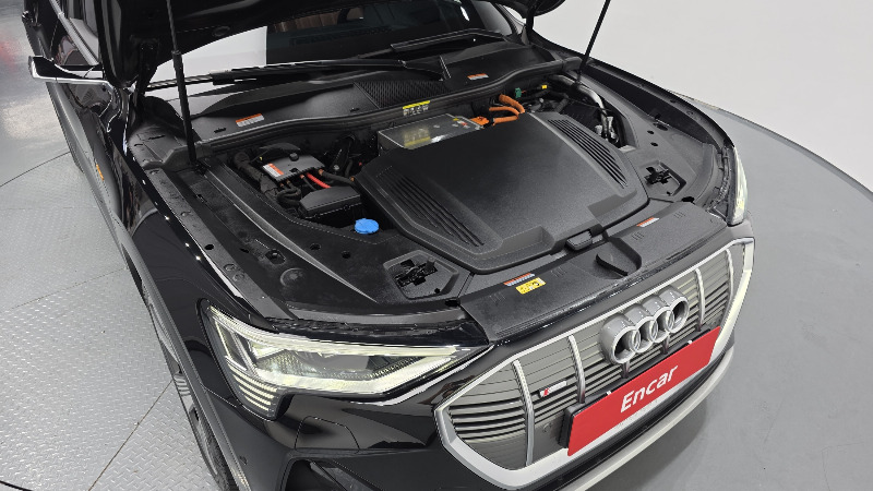 car Audi e-tron id65199 photo #6